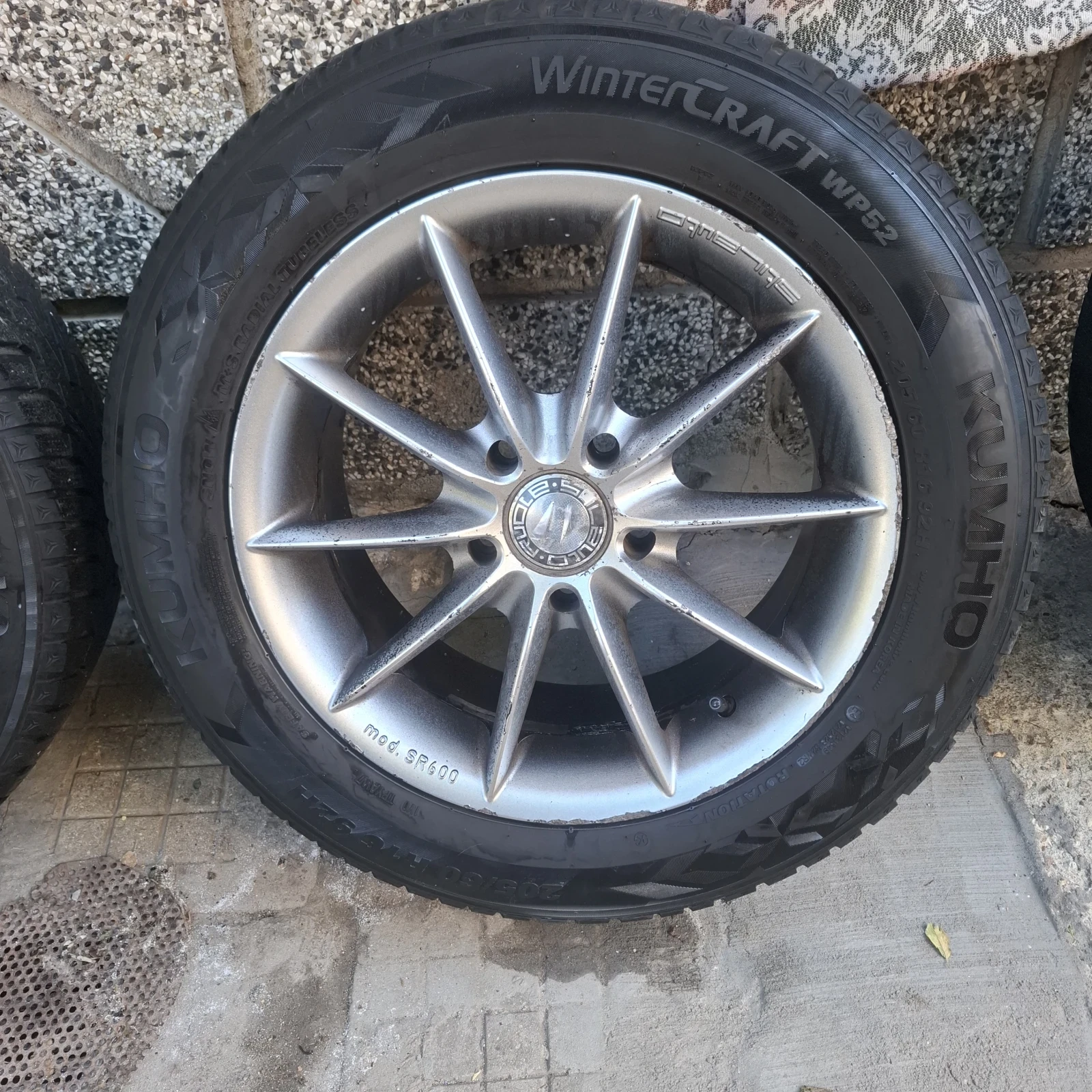 ���� � ������ 205/60R16 �� Toyota Avensis | Mobile.bg � ����������� 5