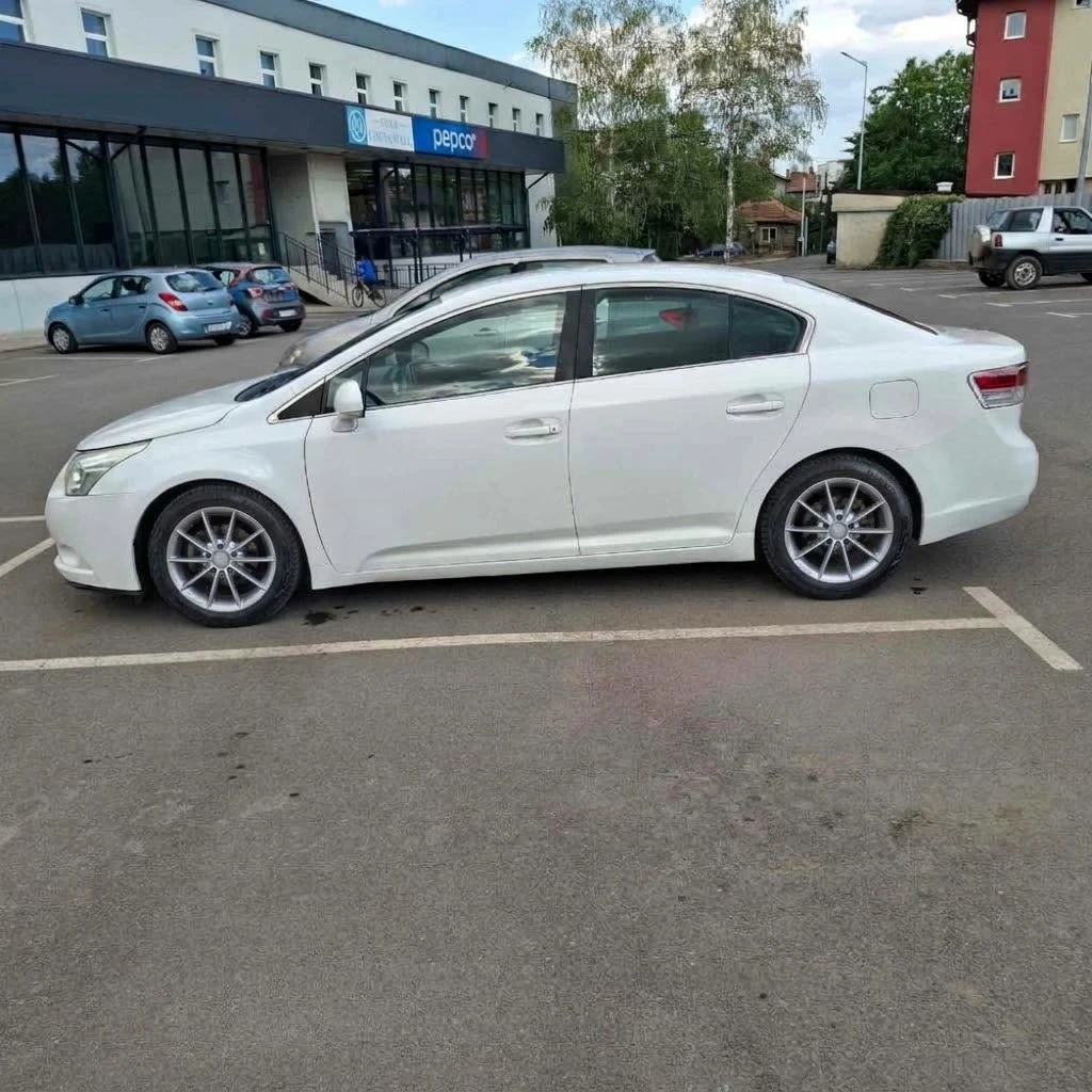 ���� � ������ 205/60R16 �� Toyota Avensis | Mobile.bg � ����������� 7