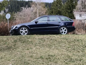 Mercedes-Benz 220 Комби, снимка 1