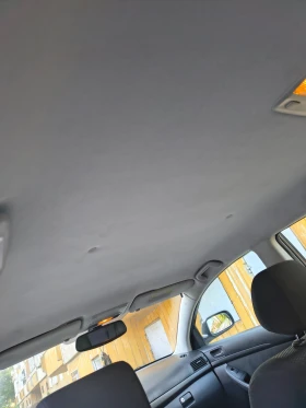 Toyota Avensis 1, 8Газ Бензин, снимка 6