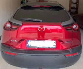 Mazda MX-30, снимка 2 - Автомобили и джипове - 53657464