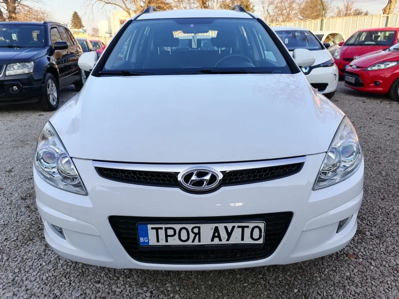 Hyundai I30 1.6 CRDI CW* * АВТОМАТИК* , снимка 2 - Автомобили и джипове - 43391983