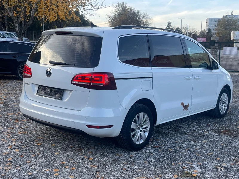 VW Sharan 2.0TDI 150KC EURO6B, снимка 8 - Автомобили и джипове - 48029332