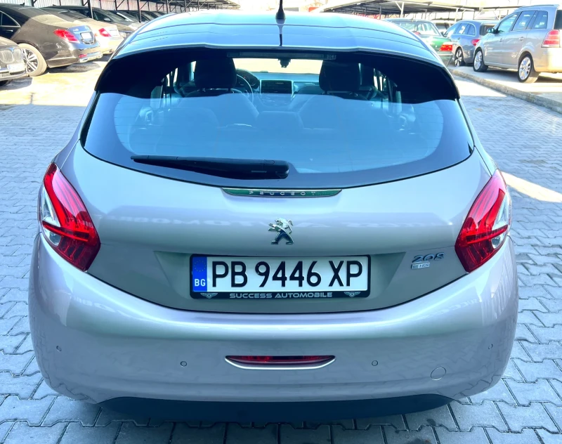 Peugeot 208 1, 4HDI, снимка 8 - Автомобили и джипове - 48380023