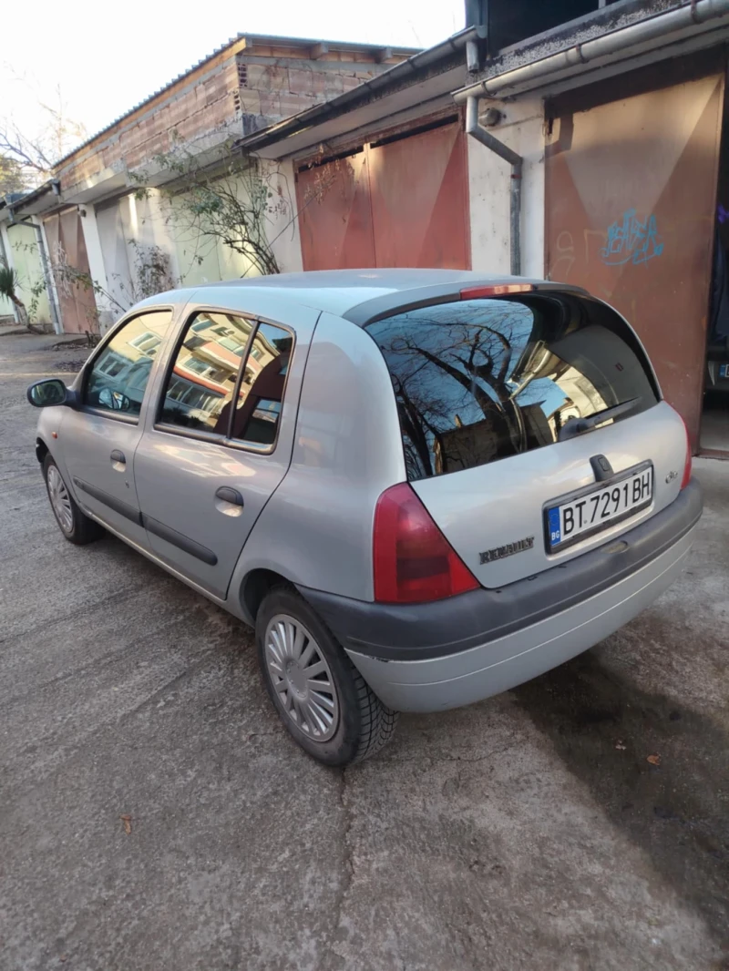 Renault Clio, снимка 7 - Автомобили и джипове - 48602934