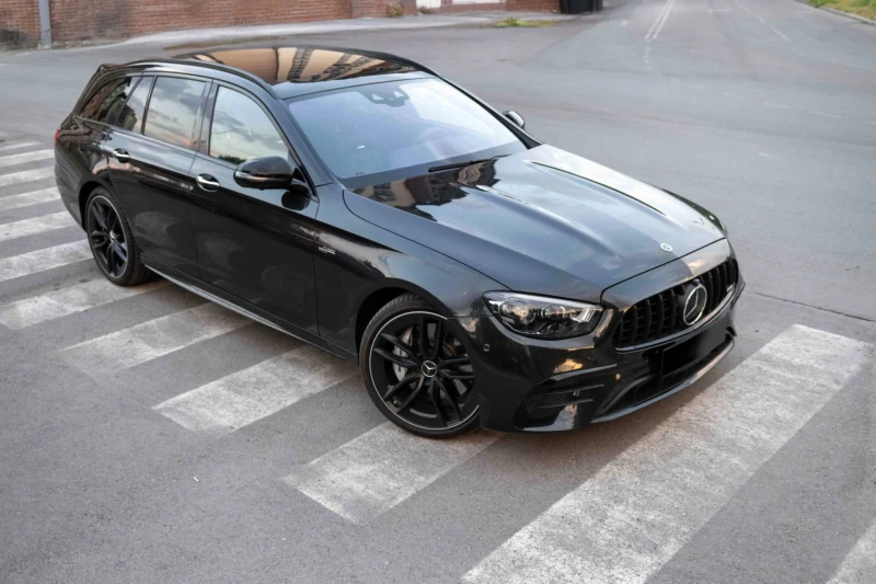 Mercedes-Benz E 53 AMG, снимка 9 - Автомобили и джипове - 51122577