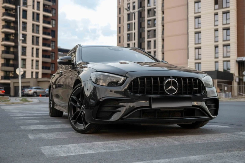 Mercedes-Benz E 53 AMG, снимка 8 - Автомобили и джипове - 51122577