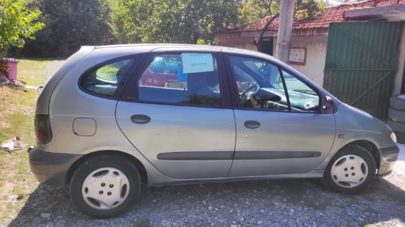Renault Scenic, снимка 3 - Автомобили и джипове - 51514289