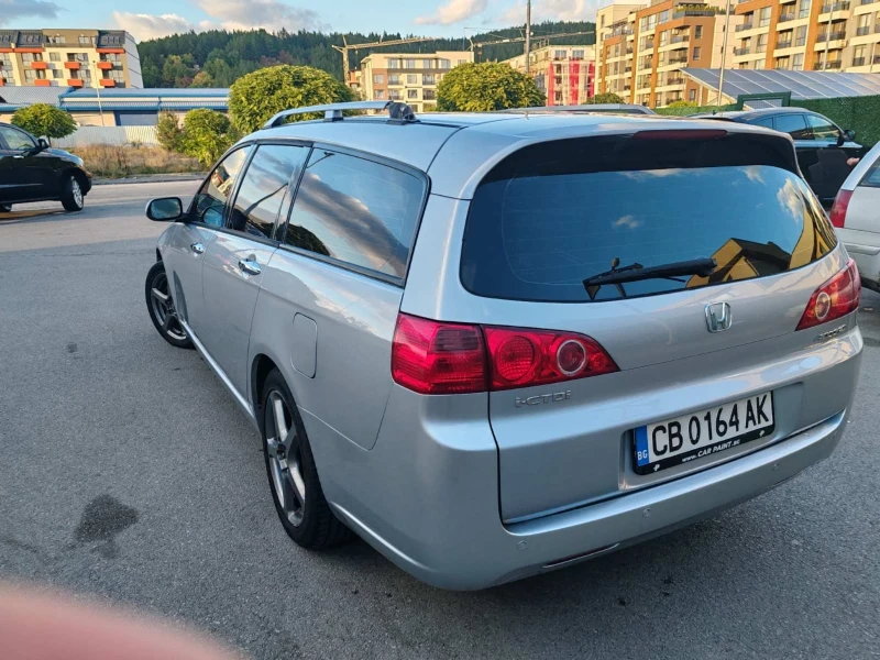 Honda Accord 2.2дизел, снимка 10 - Автомобили и джипове - 52155416