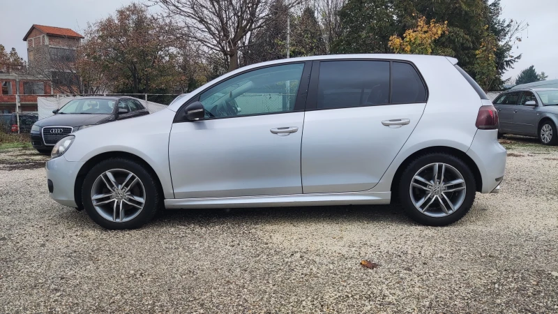 VW Golf 1.6tdi 105кс. /ЕВРО 5/НАВИ/, снимка 4 - Автомобили и джипове - 52352957