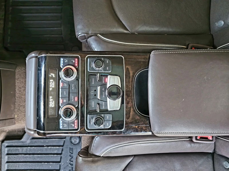 Audi A8 4.2tdi, снимка 13 - Автомобили и джипове - 52449376