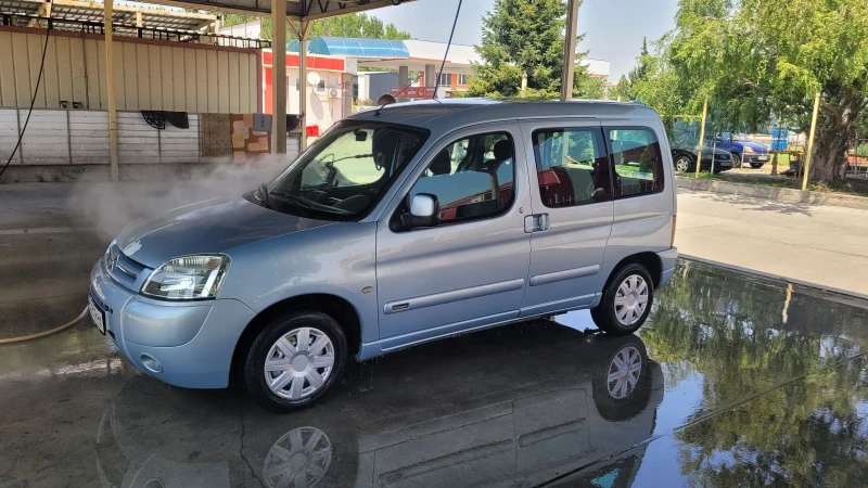 Citroen Berlingo 5 местен с газова уредба 