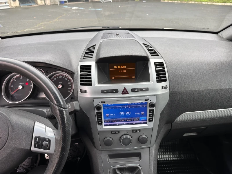 Opel Zafira, снимка 7 - Автомобили и джипове - 52867338