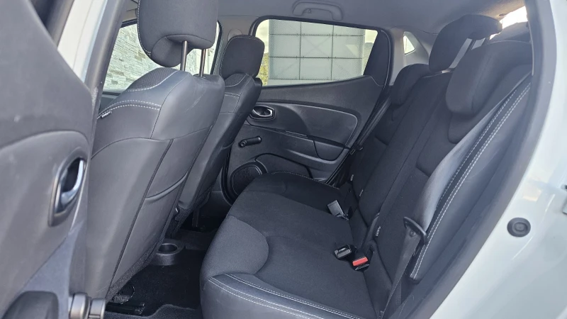 Renault Clio TCe 75к.с., снимка 15 - Автомобили и джипове - 53212964