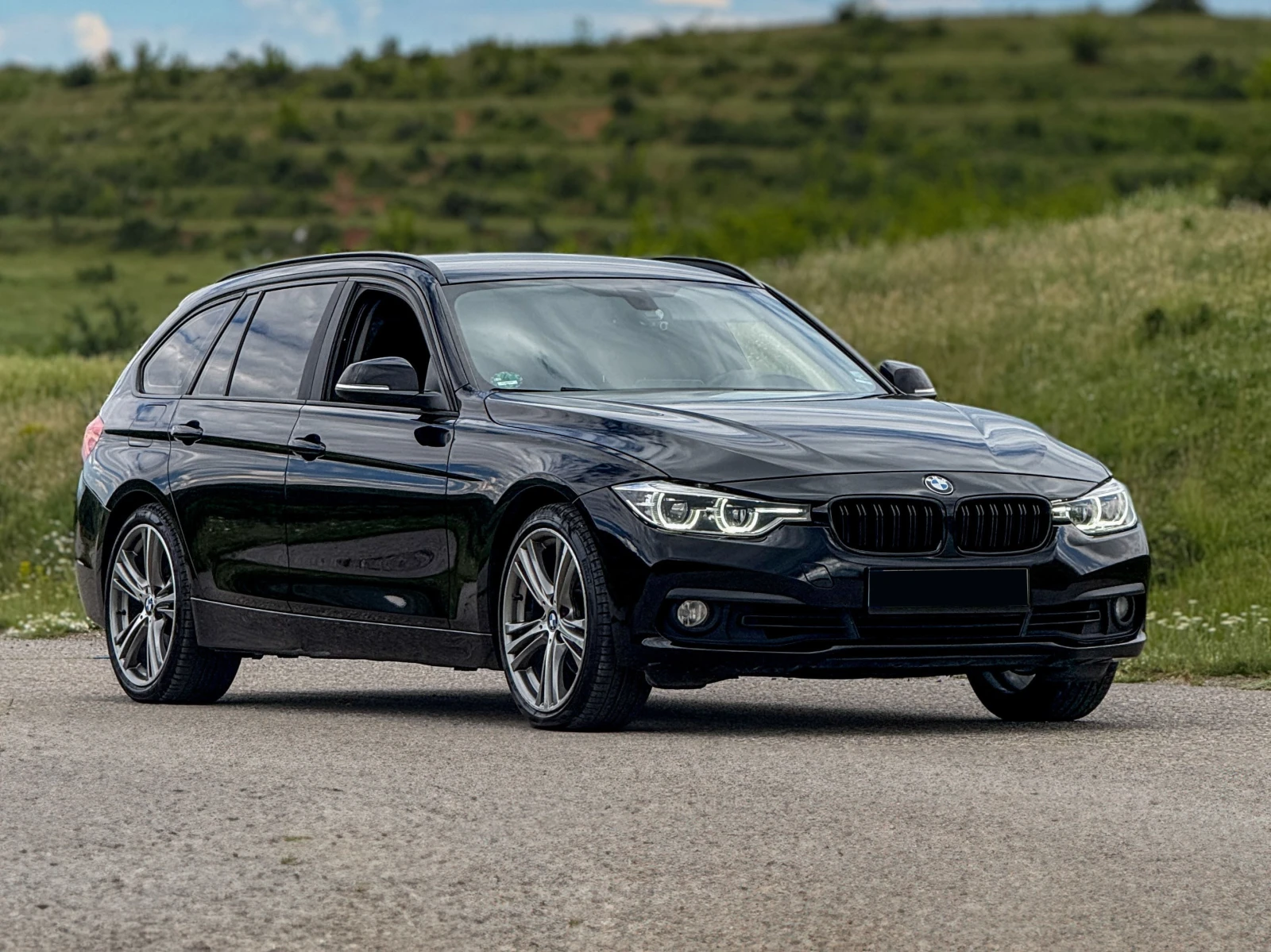 BMW 330 LCI 330I Advantage - изображение 3