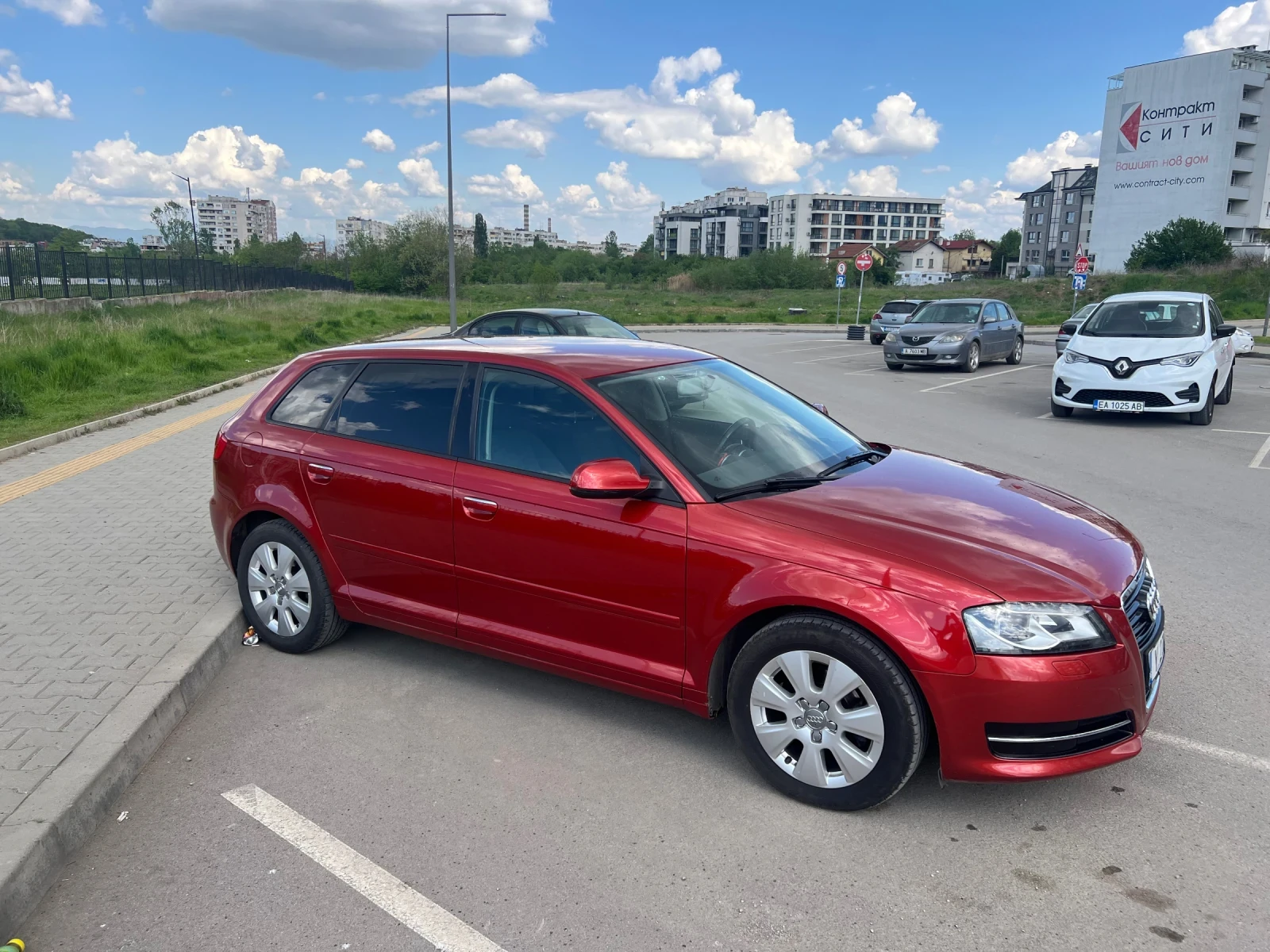 Audi A3 S tronic Реални Километри!!! Без удари!!! - изображение 2
