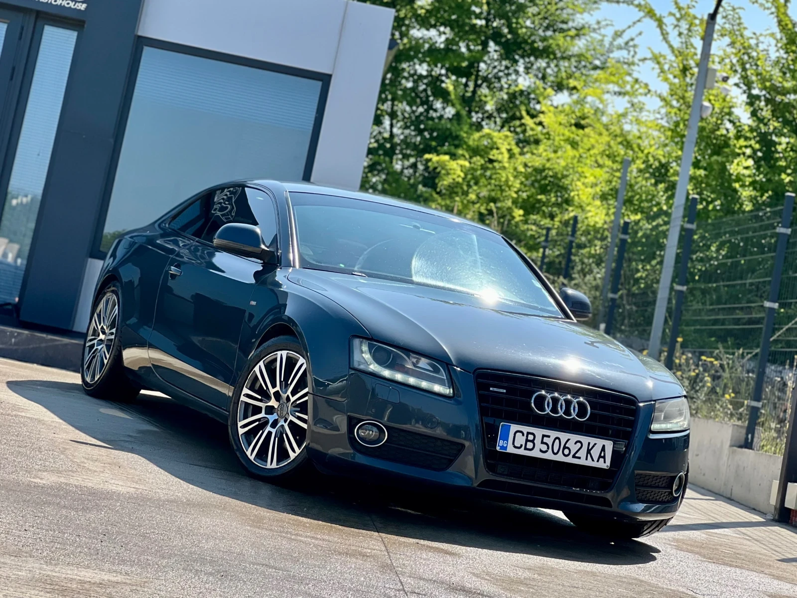 Audi A5 3.0TDI-QUATTRO / 3X S-LINE / ЛЕТНИ ГУМИ - 2025 DOT - изображение 3
