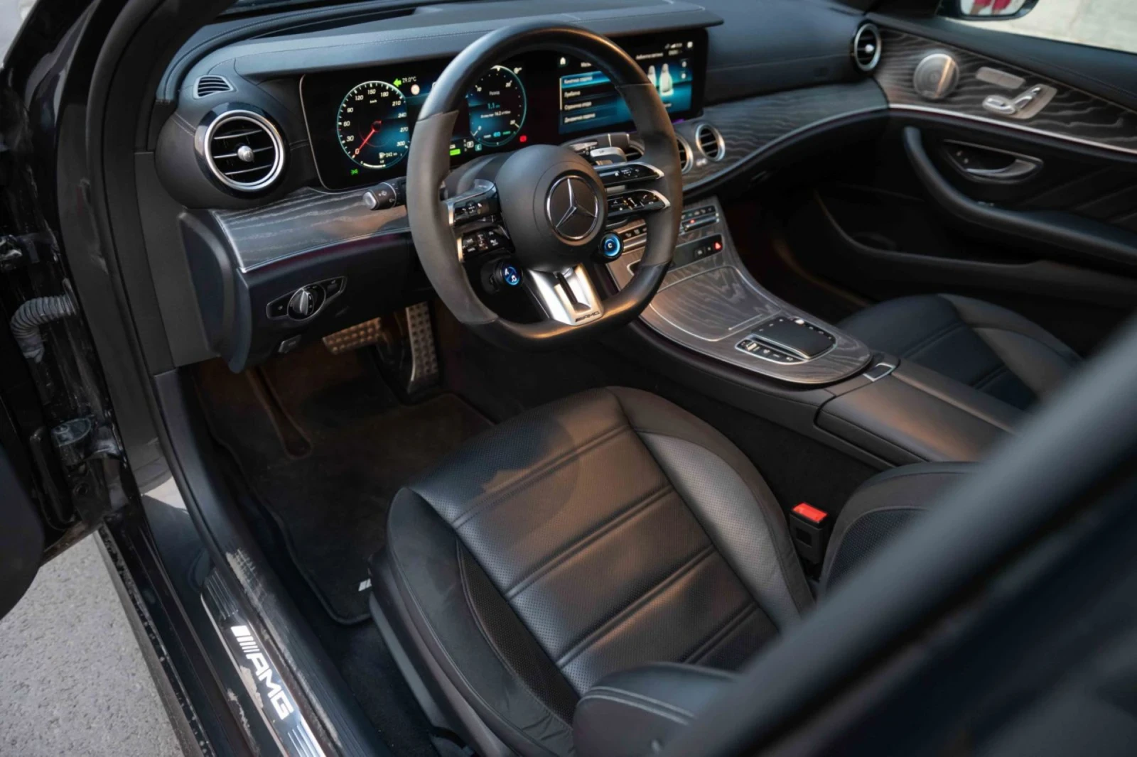 Mercedes-Benz E 53 AMG | Mobile.bg   11