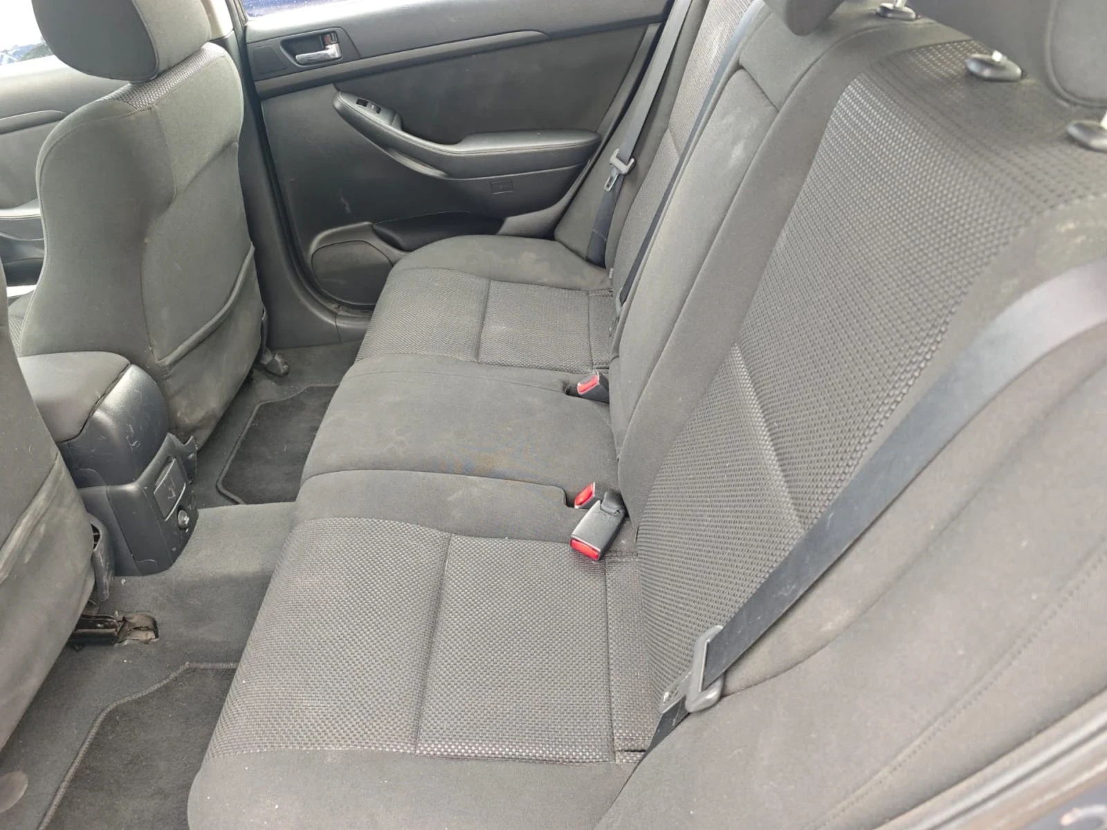 Toyota Avensis 2.0d4d* 126кс*  - изображение 9