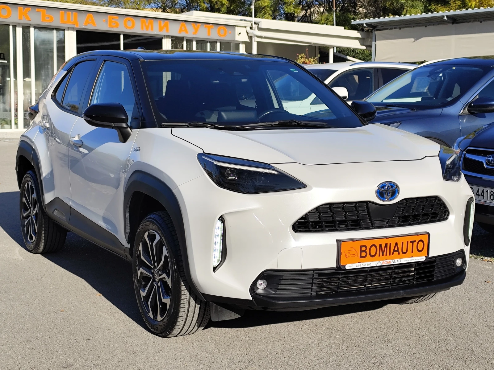 Toyota Yaris Cross 1.5HYBRID* LED* АВТОМАТИК* LINE ASISSTANS*  - изображение 3