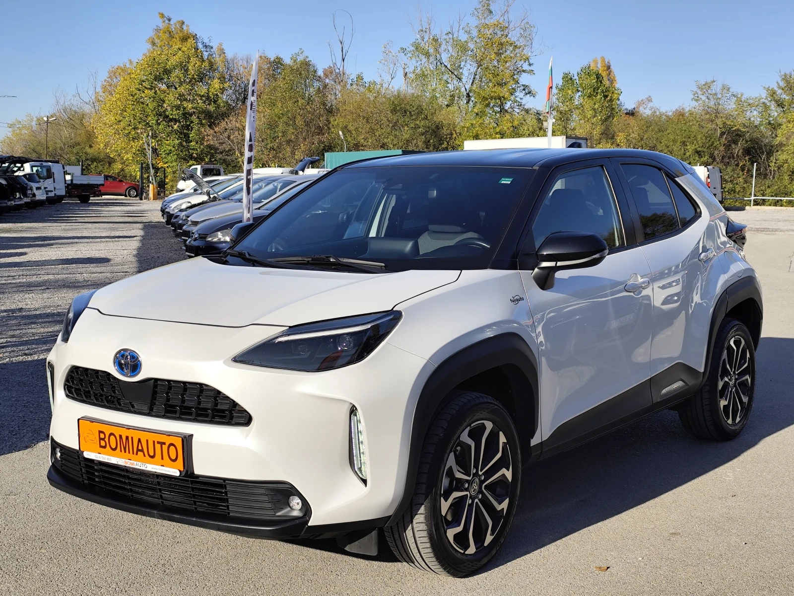 Toyota Yaris Cross 1.5HYBRID* LED* * LINE ASISSTANS*  | Mobile.bg   1