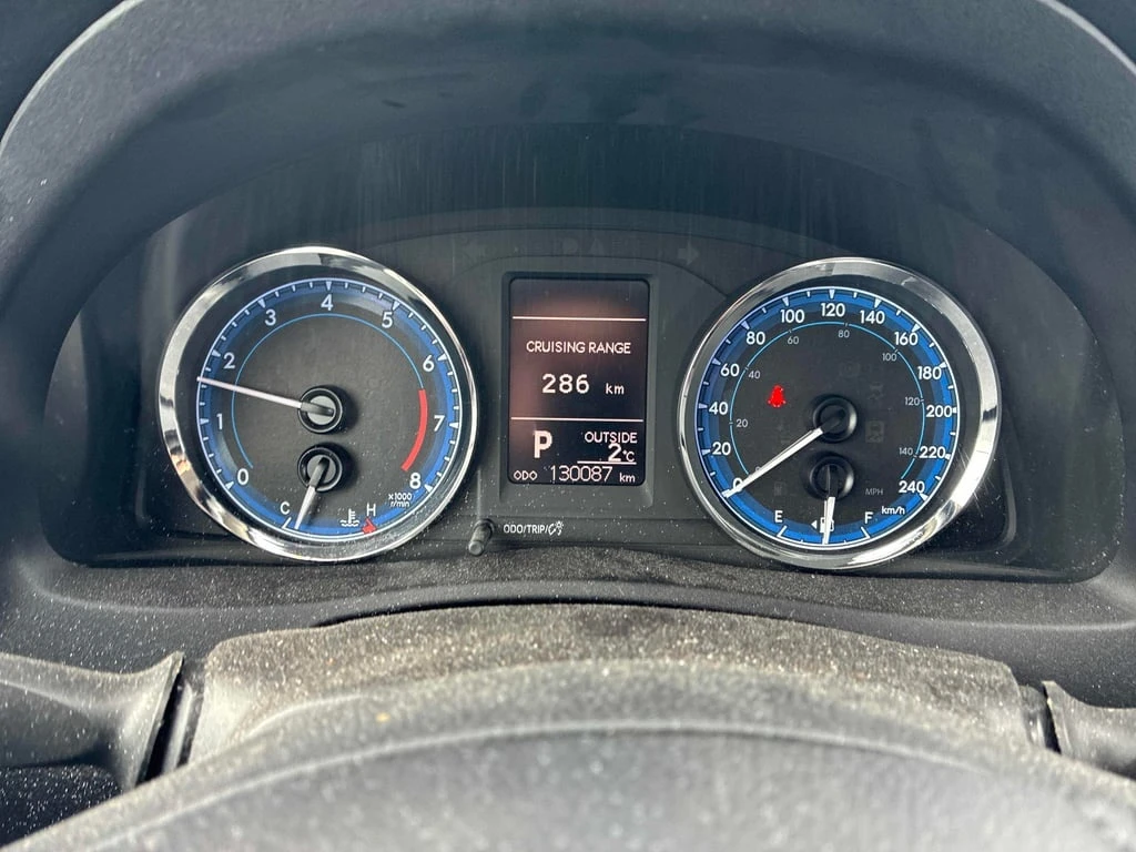 Toyota Corolla * 4dr Sdn * CARFAX *    | Mobile.bg   8