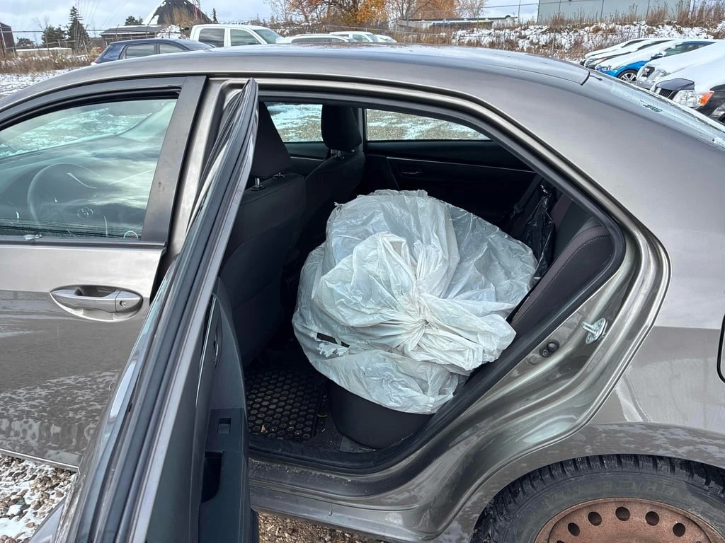 Toyota Corolla * 4dr Sdn * CARFAX *    | Mobile.bg   14