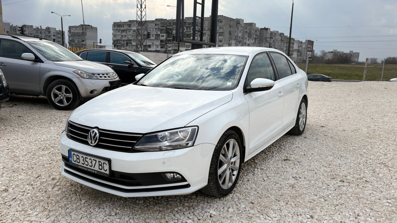 VW Jetta, снимка 5 - Автомобили и джипове - 53800490