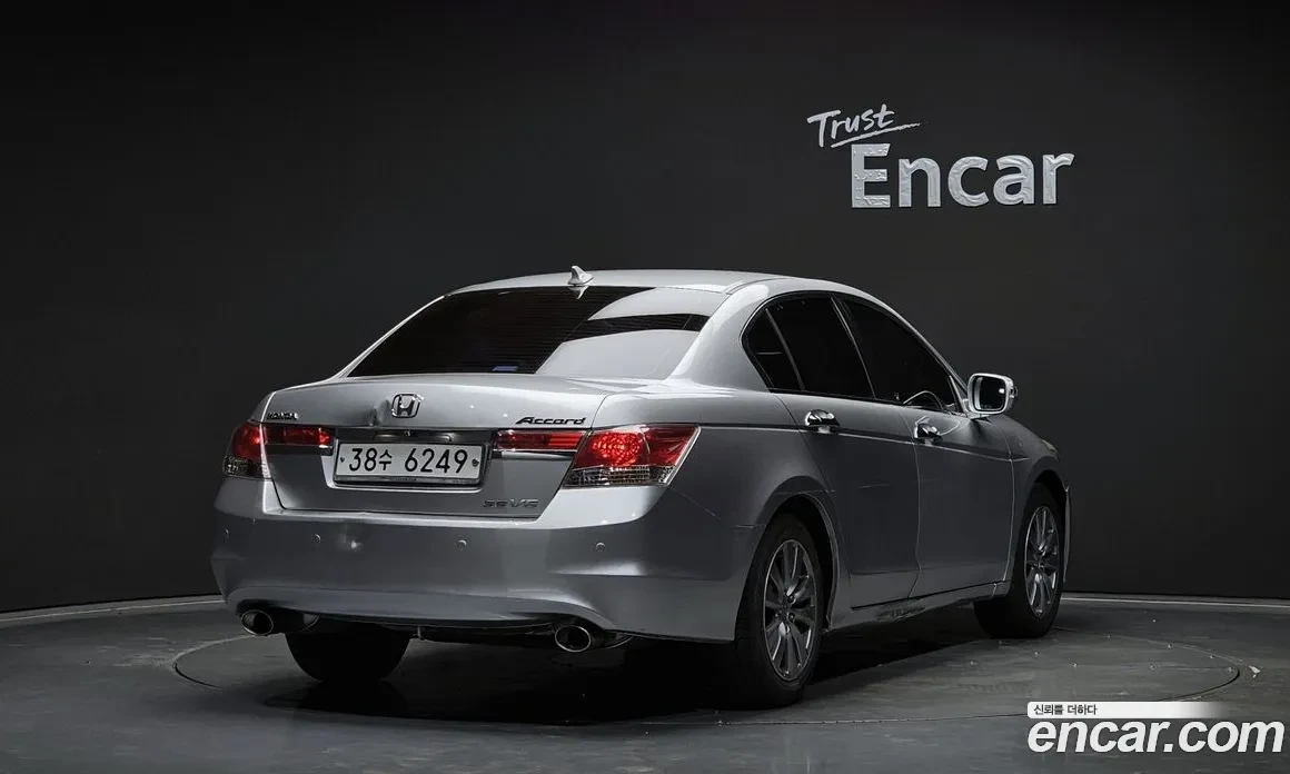 Honda Accord | Mobile.bg � ����������� 10