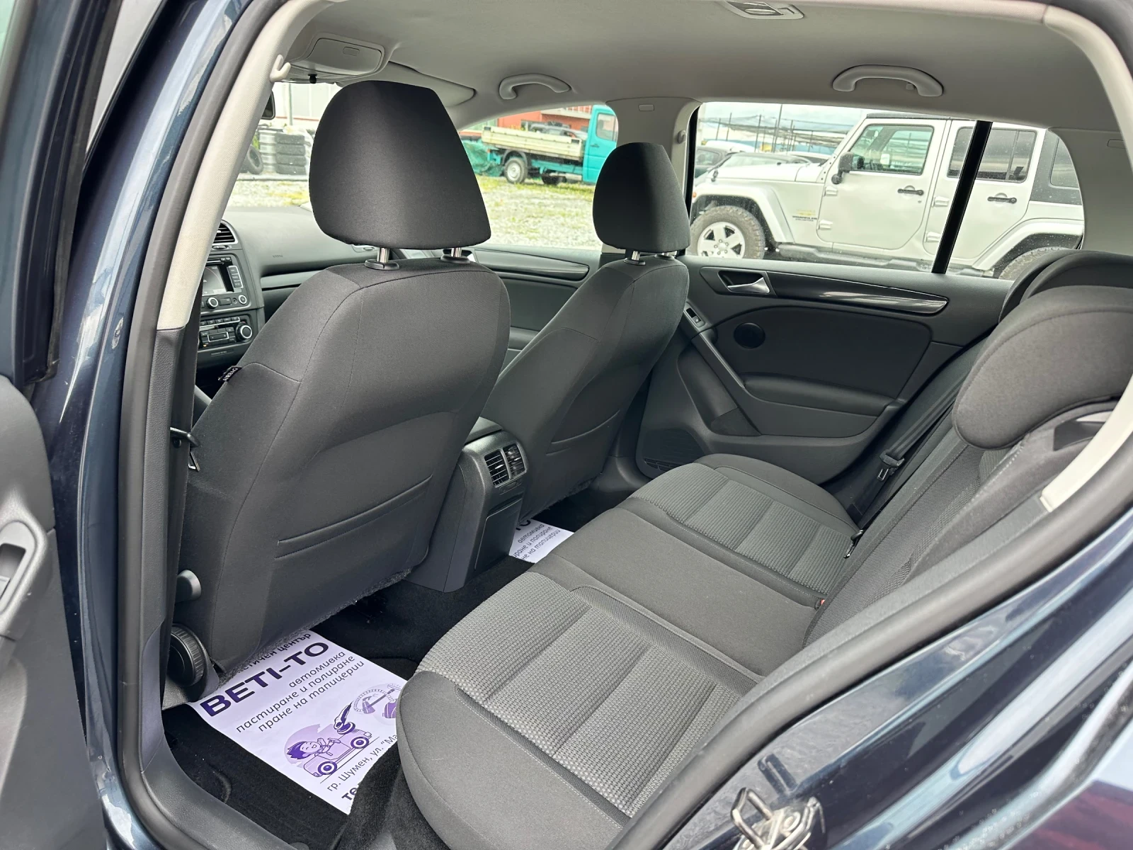 VW Golf 2.0 TDI, снимка 11 - Автомобили и джипове - 54633506