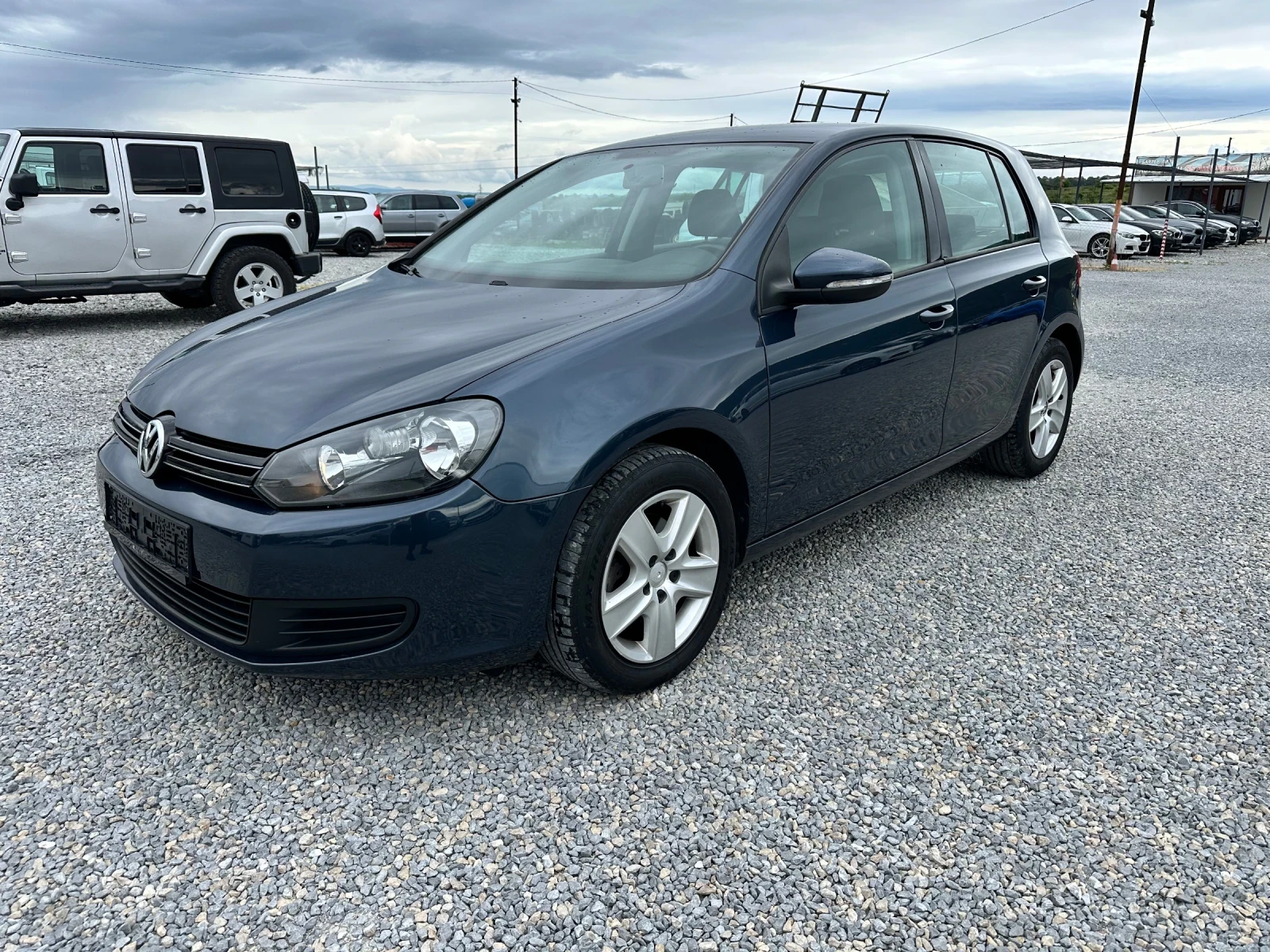 VW Golf 2.0 TDI, снимка 3 - Автомобили и джипове - 54633506