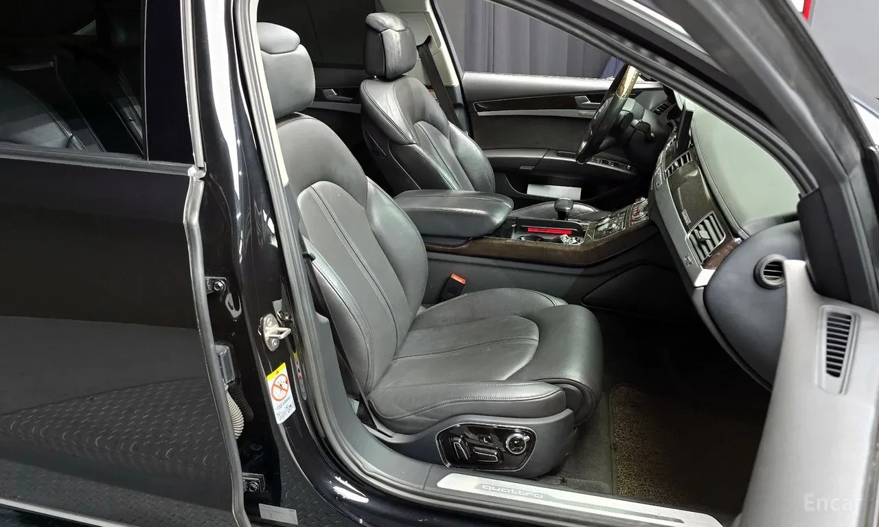 Audi A8 4.2 TDI V8/Matrix , снимка 13 - Автомобили и джипове - 54750061