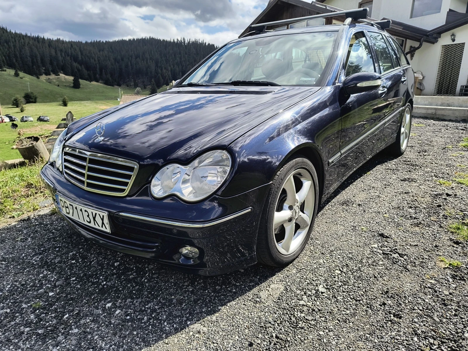 Mercedes-Benz 220 Комби, снимка 11 - Автомобили и джипове - 54785780