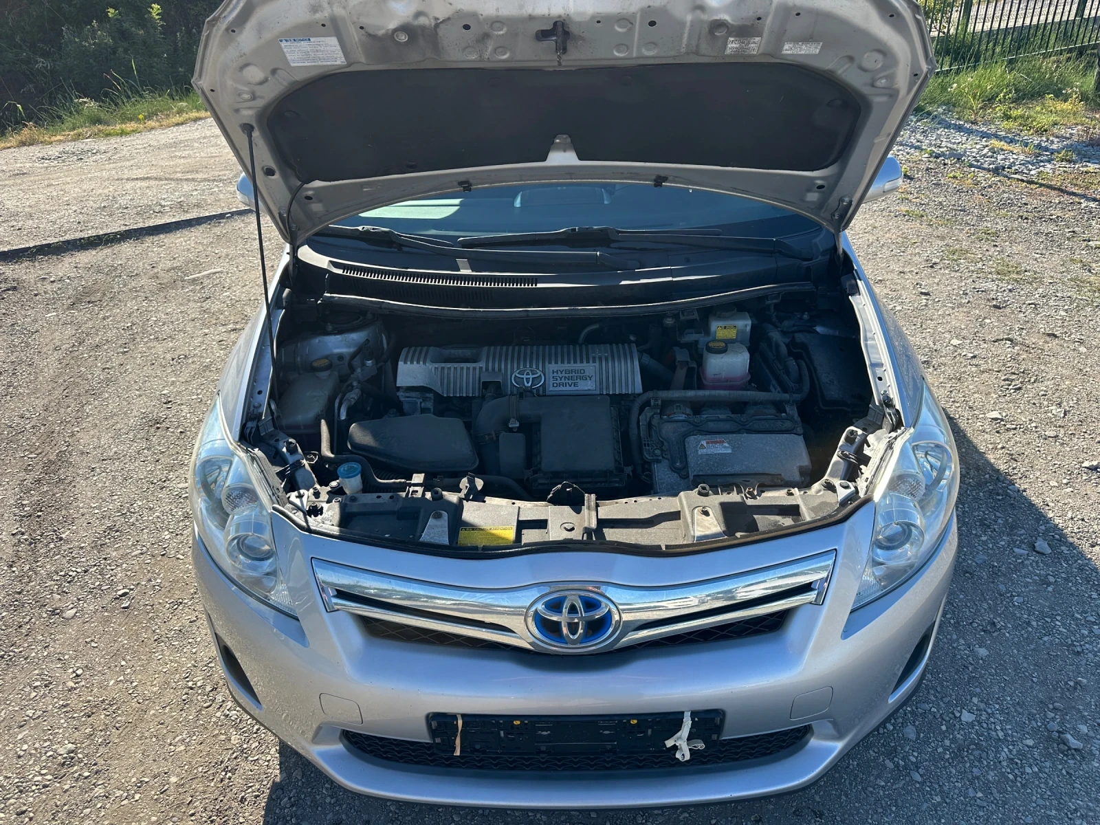 Toyota Auris 1.8-Hybrid-EXECUTIVE-1Г-ГАРАНЦИЯ, снимка 17 - Автомобили и джипове - 54932855