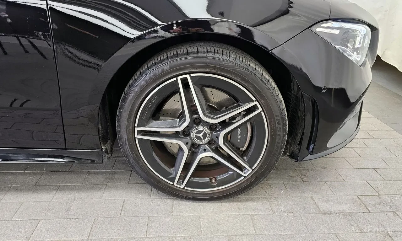 Mercedes-Benz CLA 250 AMG Line | Панорама | Кожа | LED | NAVI | Камера , снимка 12 - Автомобили и джипове - 54967480