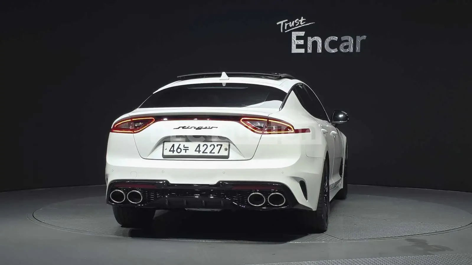 Kia Stinger 2.9 TURBO DREAM EDITION/HEAD UP/360CAM, снимка 4 - Автомобили и джипове - 55236872