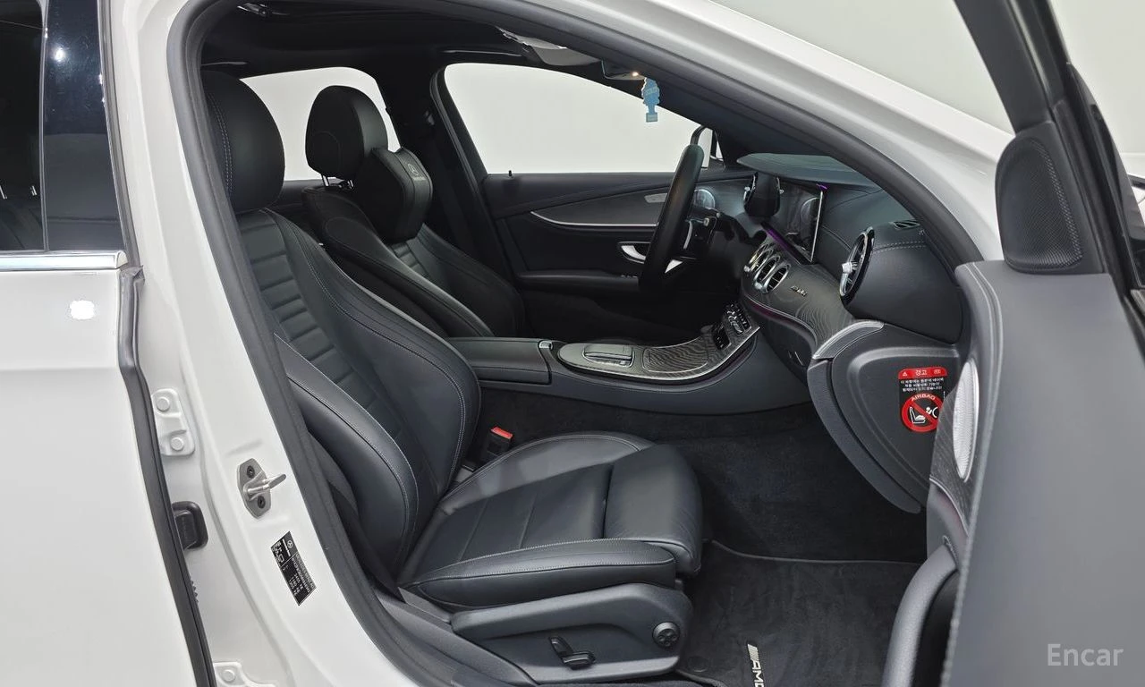 Mercedes-Benz E 350 AMG* LINE* 4MATIC* BURMESTER* ДИСТРОНИК* ХЕДЪП* 36, снимка 13 - Автомобили и джипове - 55445842