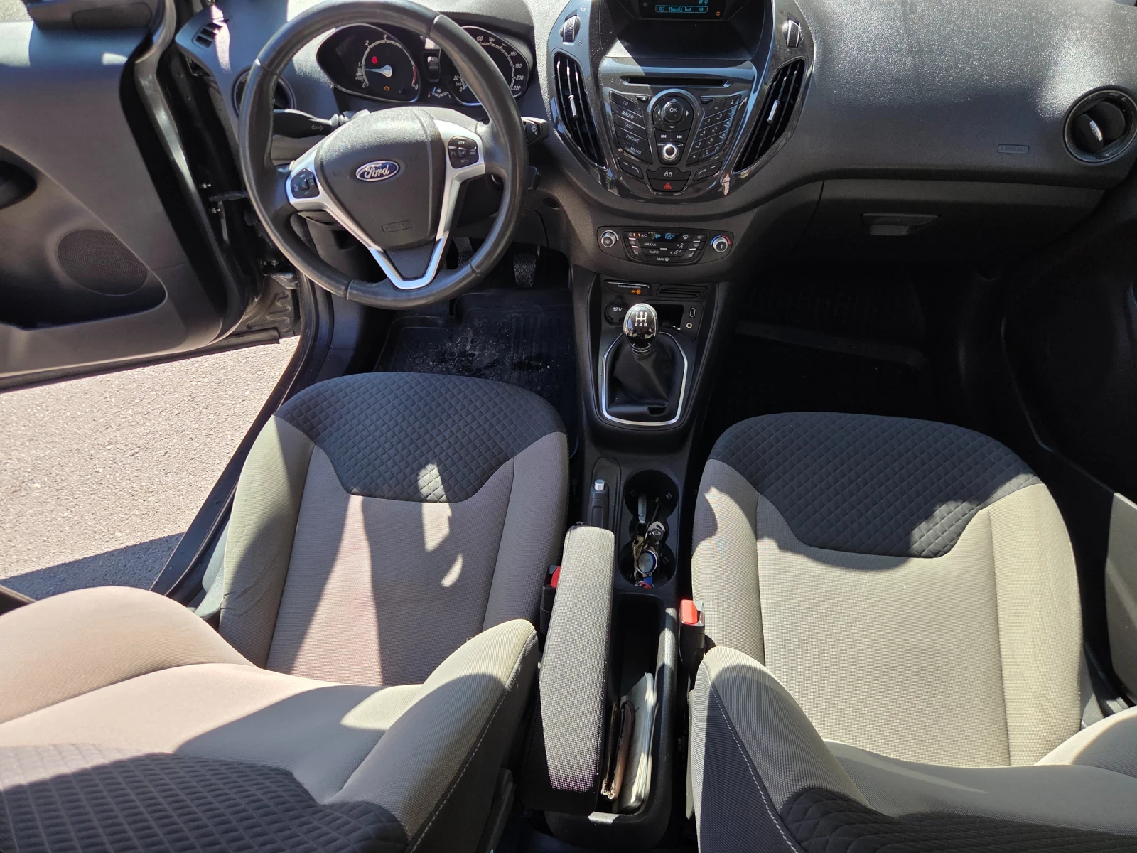 Ford Connect TOURNEO 1.5 95 KS 137 KM EURO 5* ГЕРМАНИЯ* НОВА* , снимка 13 - Автомобили и джипове - 55473418