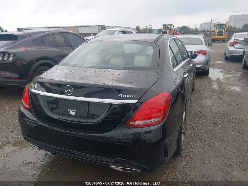 Mercedes-Benz C 300 AMG* 4MATIC* 30K KM, снимка 5 - Автомобили и джипове - 55528600