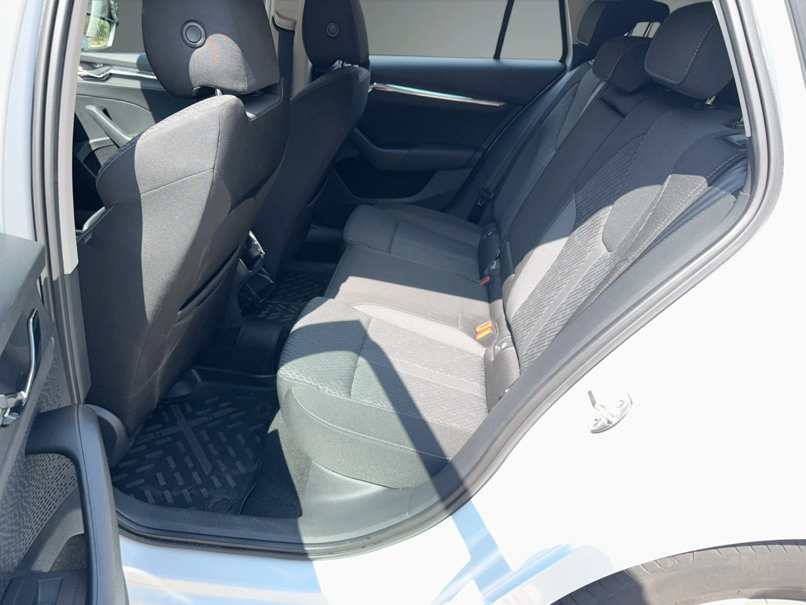 Skoda Octavia 2, 0 TDI / 110 kW / 150 к.с., 7DSG, снимка 10 - Автомобили и джипове - 55847780