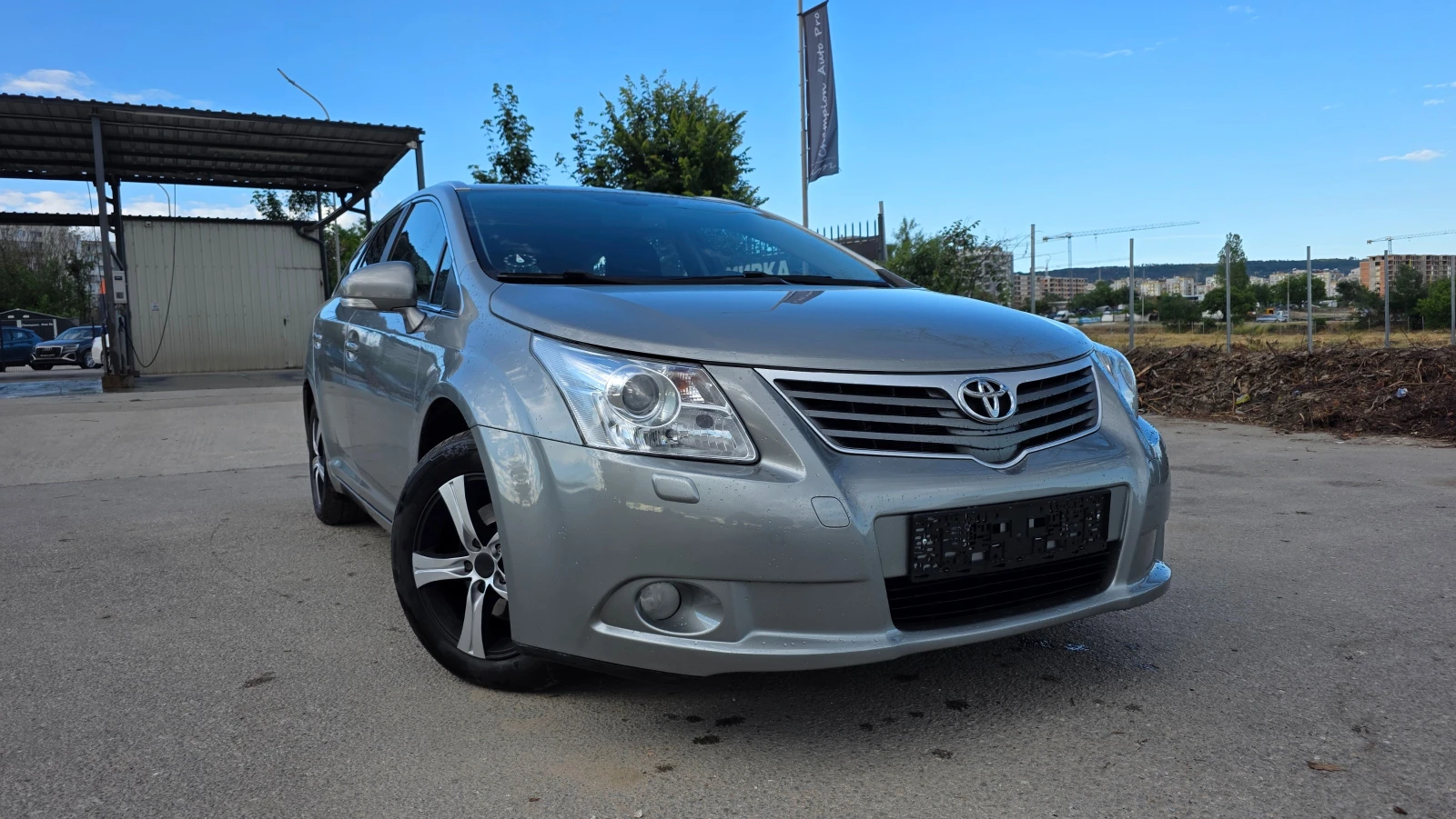 Toyota Avensis 1.8i/147hp/УНИКАТ, снимка 3 - Автомобили и джипове - 55871581