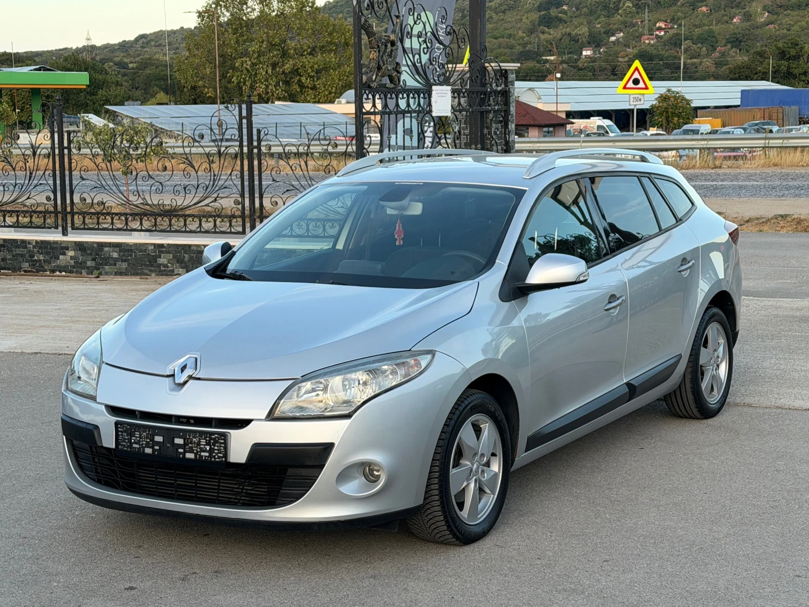 Renault Megane 1.5DCI ИТАЛИЯ НАВИ EURO 5B