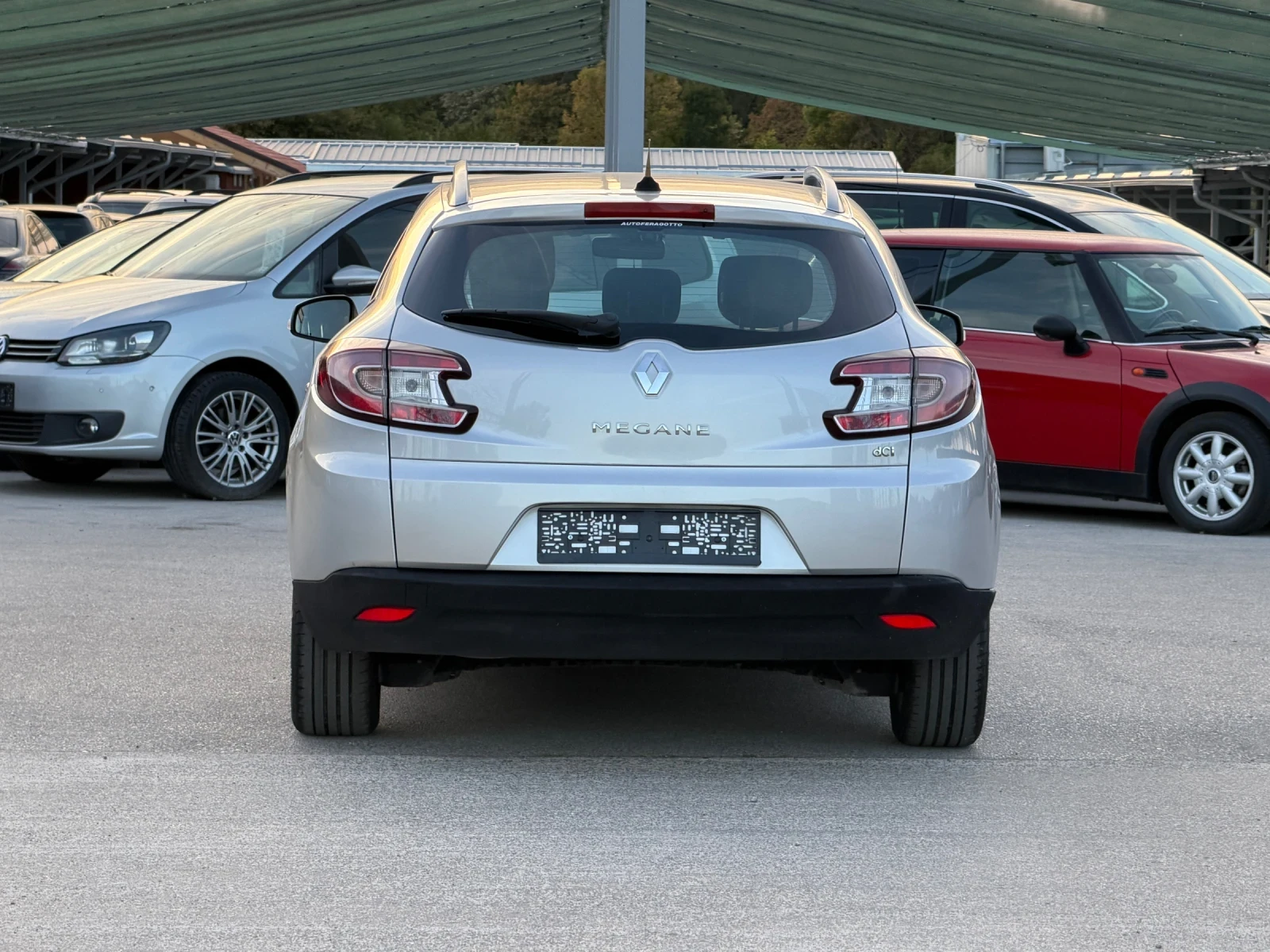 Renault Megane 1.5DCI ИТАЛИЯ НАВИ EURO 5B, снимка 6 - Автомобили и джипове - 56202666