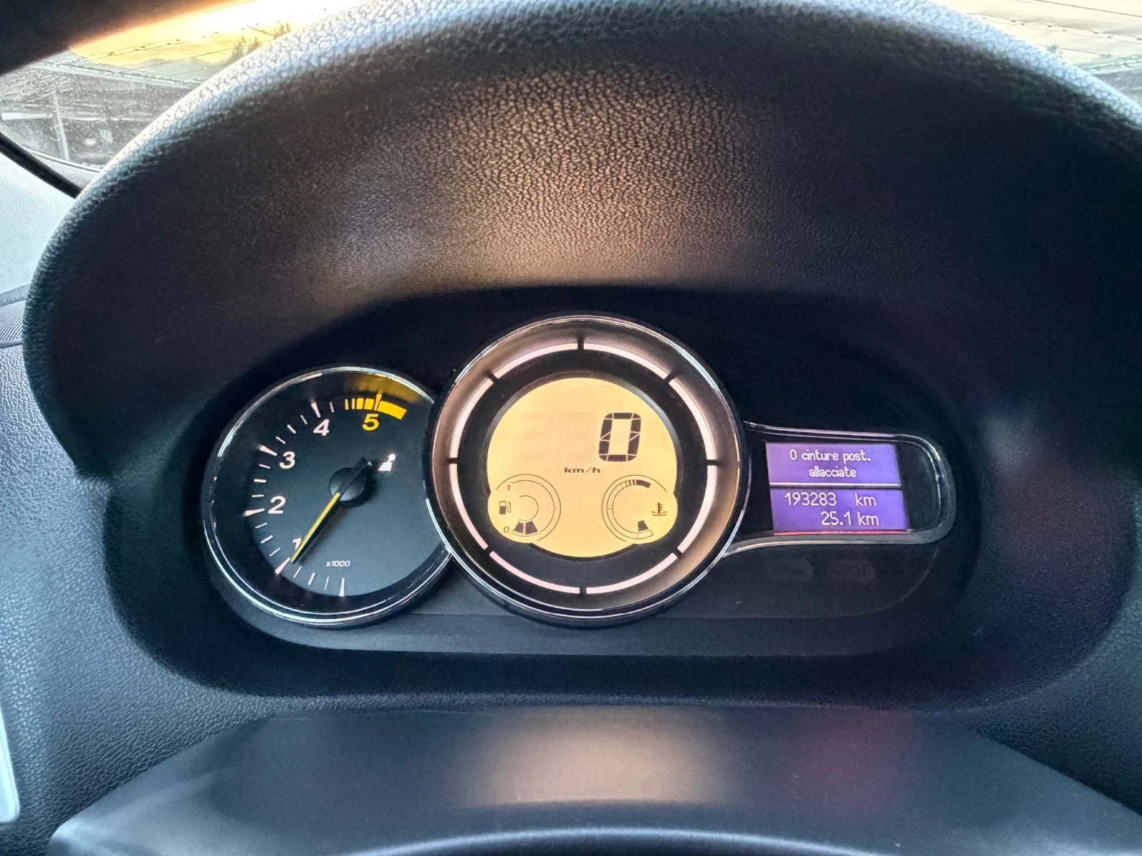 Renault Megane 1.5DCI ИТАЛИЯ НАВИ EURO 5B, снимка 12 - Автомобили и джипове - 56202666