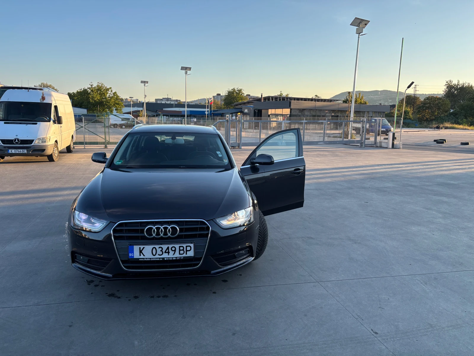 Audi A4, снимка 14 - Автомобили и джипове - 56245904