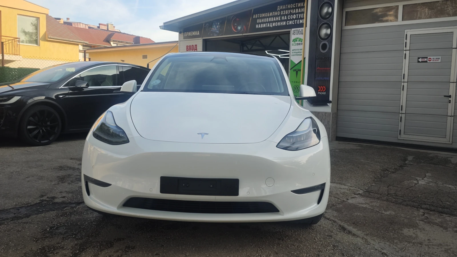 Tesla Model Y Long Range AWD, снимка 2 - Автомобили и джипове - 56414865