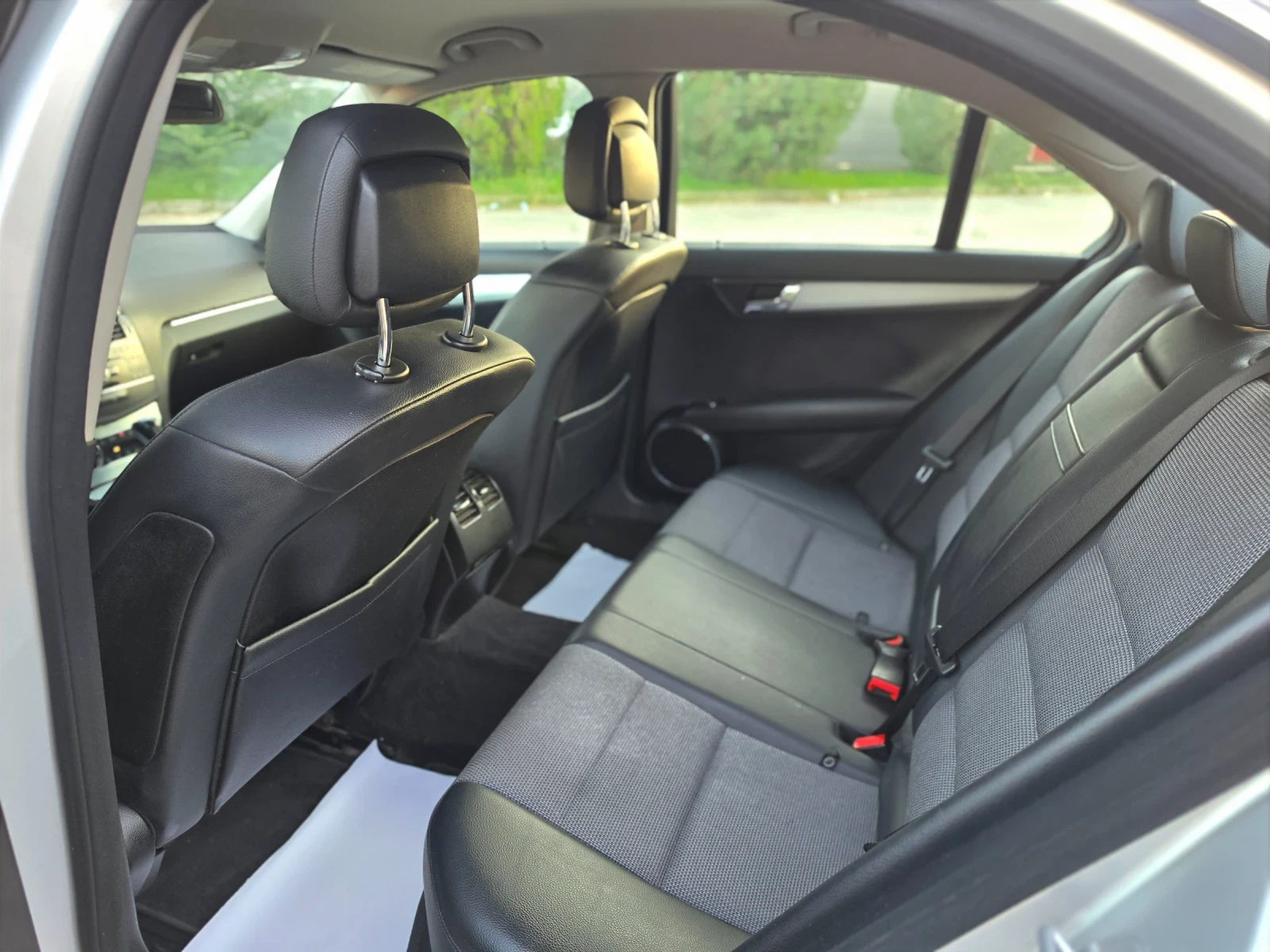 Mercedes-Benz C 220 2.2CDI OM646 170hp * AVANTGARD * NAVI * ������ *  | Mobile.bg � ����������� 6