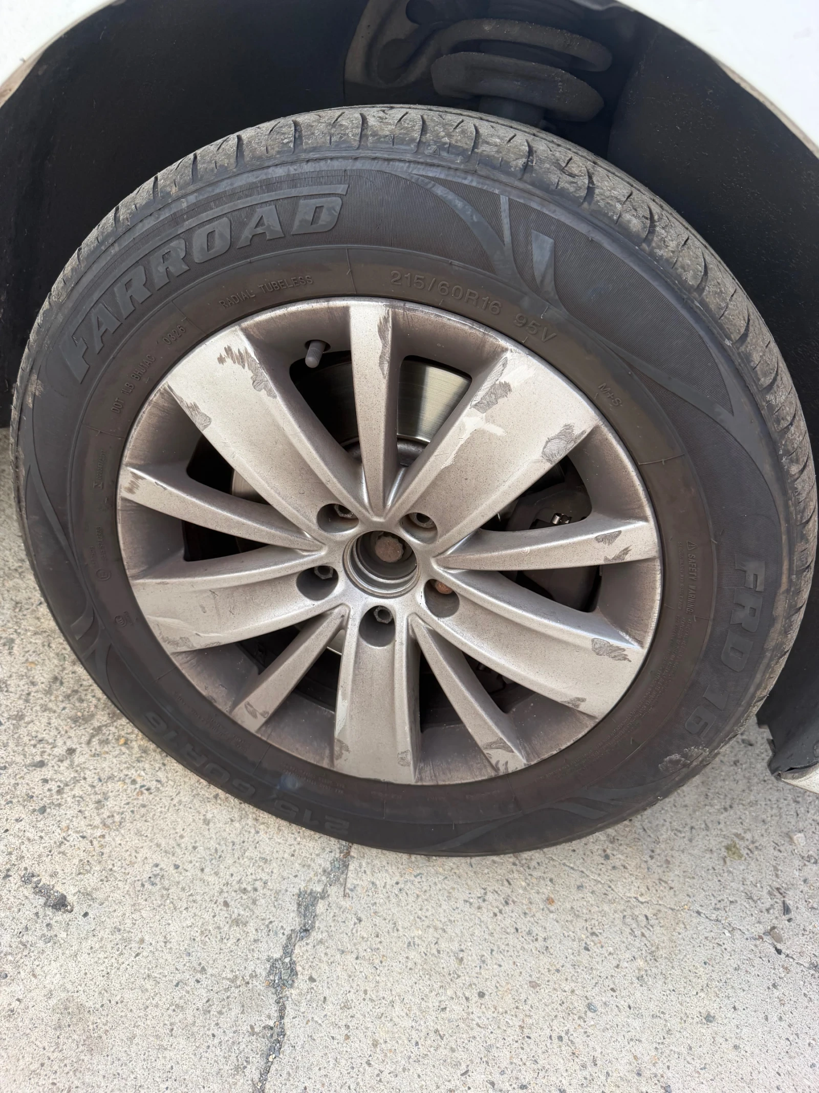 VW Sharan 2.0tdi dsg, снимка 14 - Автомобили и джипове - 56453988