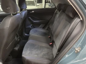 VW T-Roc 1.5 TSI DSG | IQ Light | Model 2023 - 47900 лв. - 36012035 12