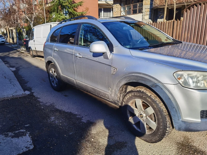 Chevrolet Captiva, снимка 12 - Автомобили и джипове - 48983364